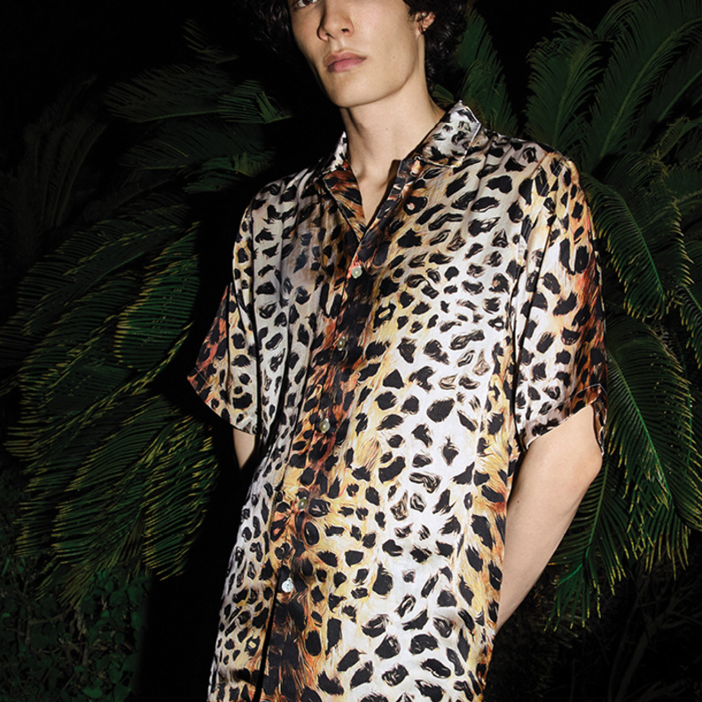 هارڤي نيكلز - دبي يقدم لكم حملة مناسبات نهاية العام تحت عنوان "فن الأناقة"، بإطلالات تعكس إيقاع الموسم.