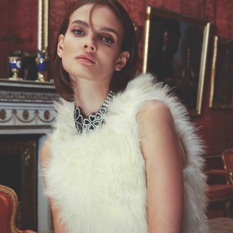 جلسة تصويرية خاصة ب"هي" تحت عنوان ROCK & ROYALTY