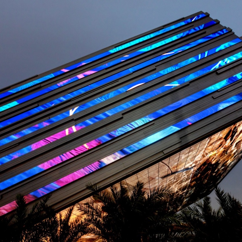 جولة ساحرة بـ 13 لغة في جناح المملكة بإكسبو 2020 