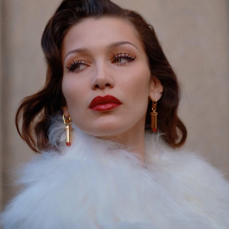 صور بيلا حديد منهارة وتكشف مرورها بأزمة نفسية حادة:"أعاني من الوحدة"