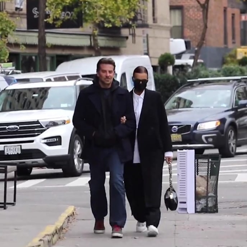 برادلي كوبر مع إيرينا شايك