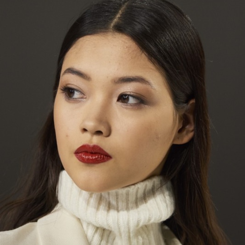 أهم أسرار العناية بالبشرة الحنطية في موسم الشتاء