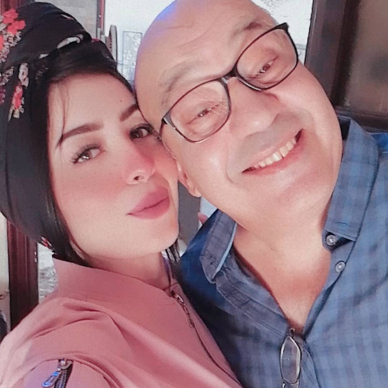 حجاج عبد العظيم وابنته