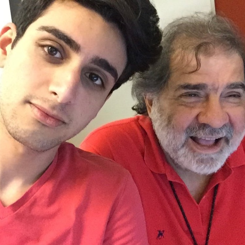 محمود اللوزي وابن مصطفى قمر