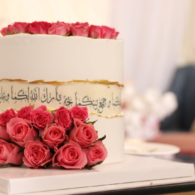 تصوير الأعراس بكاميرا المصورة السعودية العنود محمد