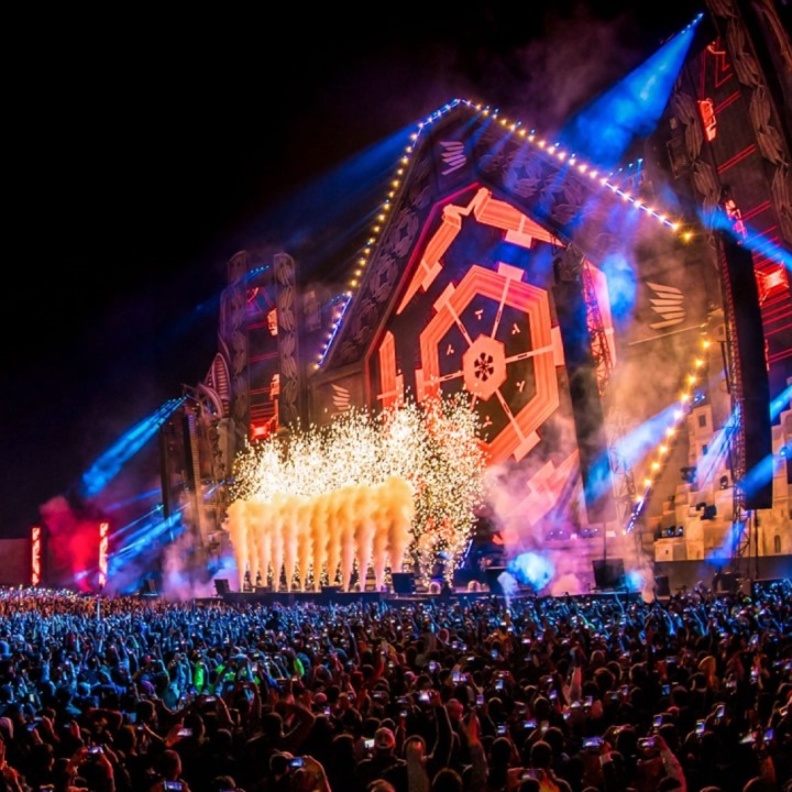 "مدل بيست بريزينتس" تستضيف النجم العالمي ديفيد جيتا في الرياض