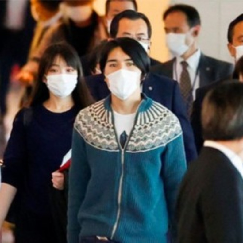 أميرة اليابان السابقة ماكو تصل إلى نيويورك