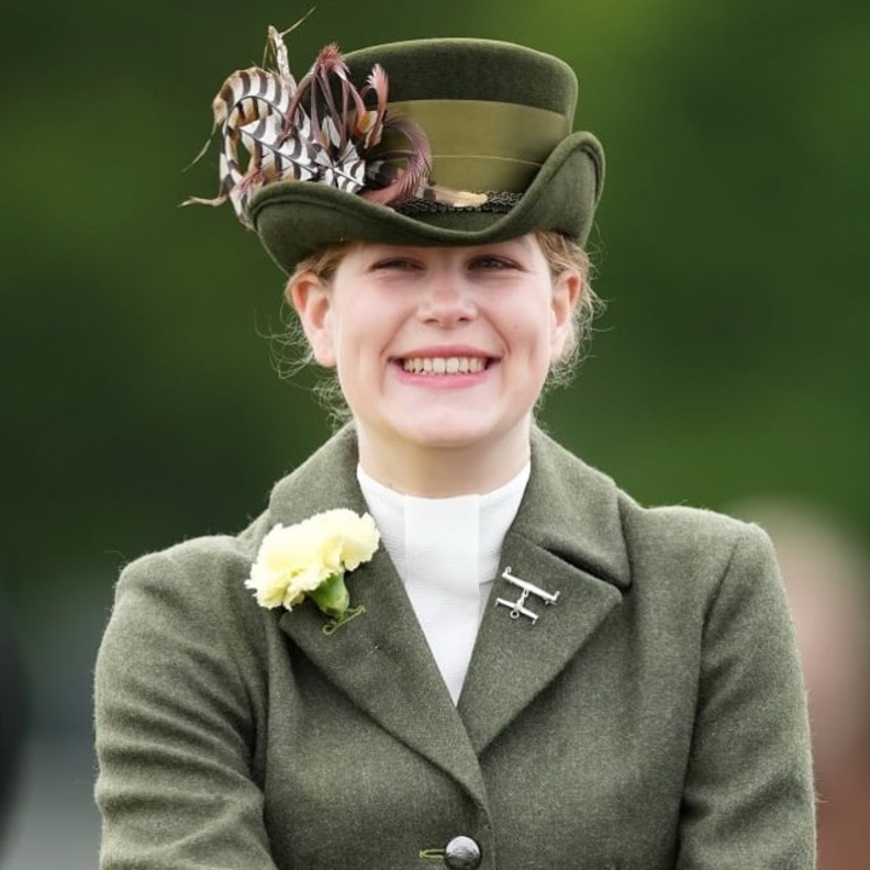 ليدي لويز وندسور تحتفل بعيد ميلادها 18