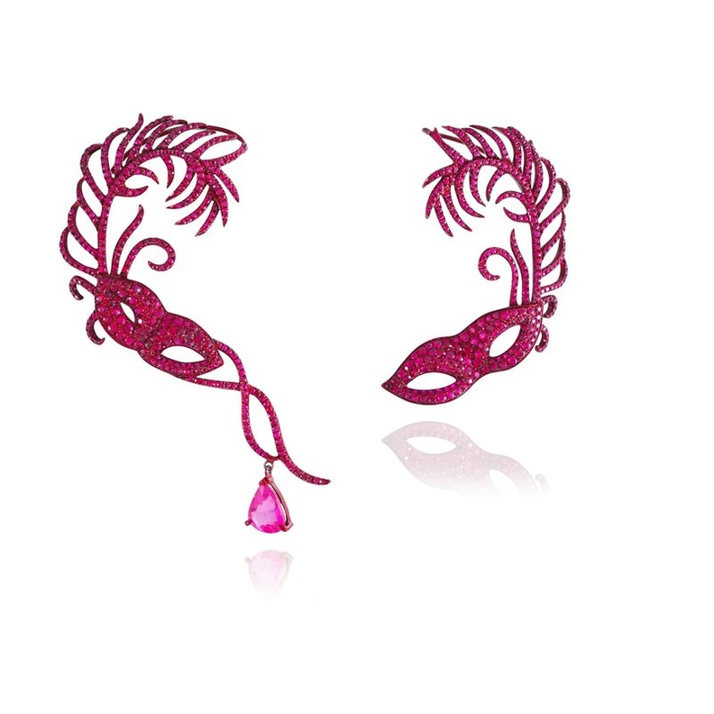 أقراط من ليديا كورتاي  Lydia Courteille