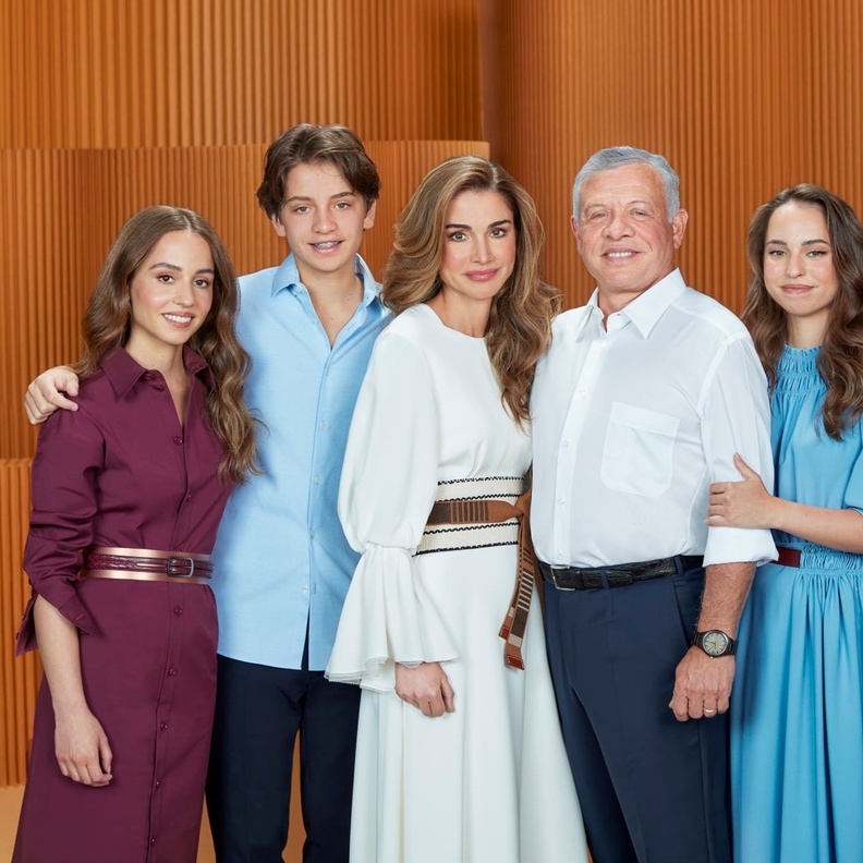 الملكة رانيا خطفت الأنظار بفستان Ophelia باللون الأبيض إختارته من تصميم دار Roksanda