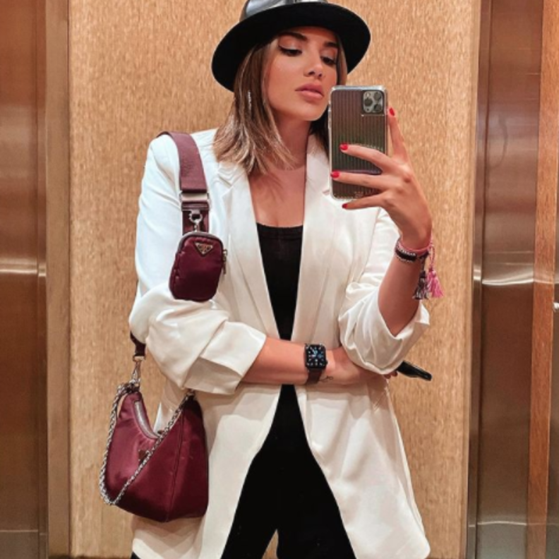 اطلالات عصرية للصبايا مستوحاة من سينتيا صمؤيل