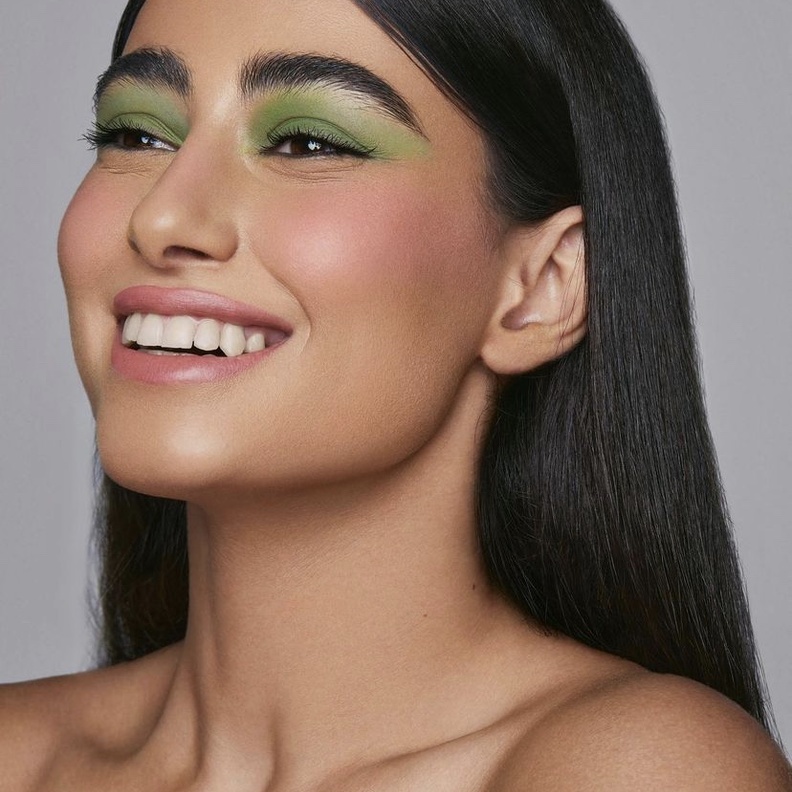 أعمال خبيرة التجميل حصة العجاجي . من حسابها على الانستقرام