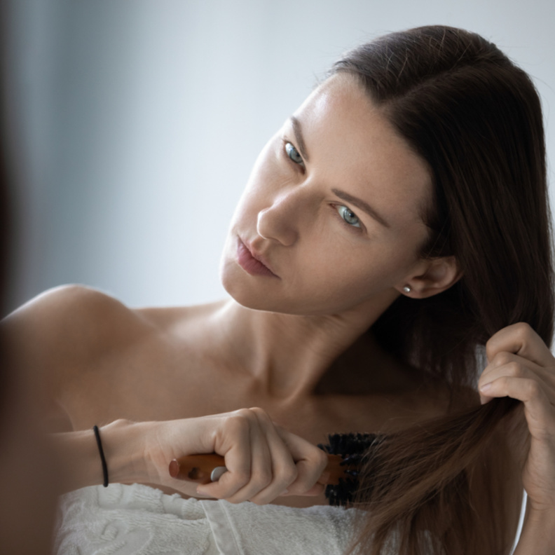 أفضل الزيوت الطبيعية للعناية بالشعر الخشن قبل ليلة رأس السنة