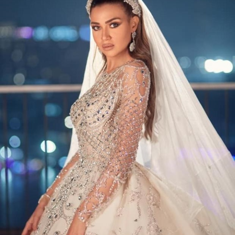 فستان زفاف فرح شعبان