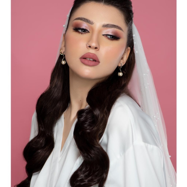 من مكياج العرايس من الميك اب ارتست السعودية فاطمة الاحمد