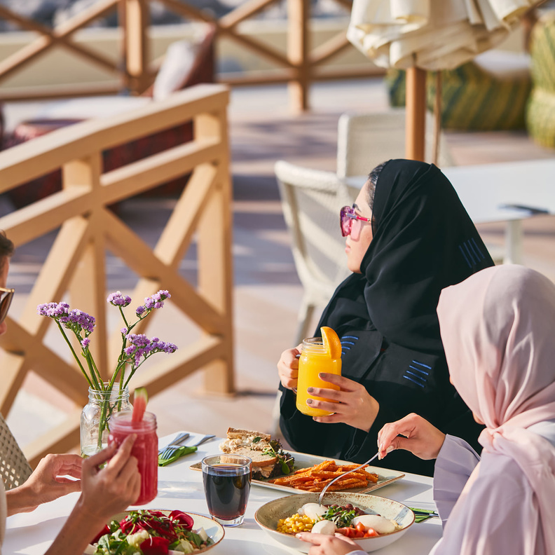 نادي سيدات الشارقة.. وجهة مثالية للاستجمام والترفيه للمرأة الإماراتية