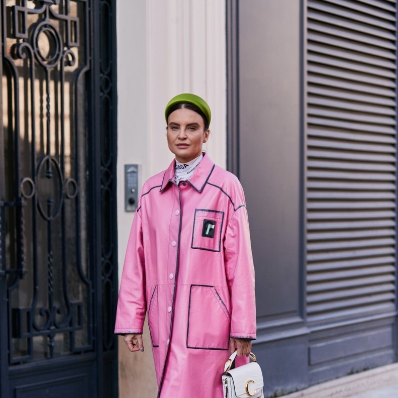 نصائح هامة لاعتماد الأزياء الملونة في اطلالات شتاء 2021