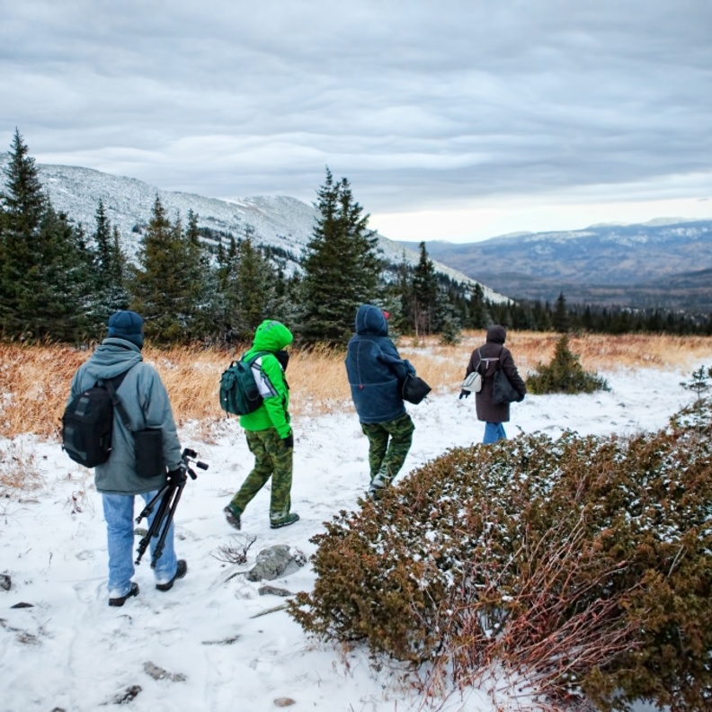 نصائح لتجنب صعوبات رحلات التخييم في الشتاء بواسطة stockvault