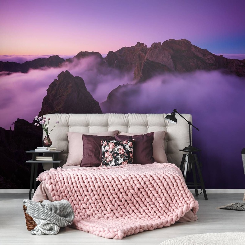 ورق جدران باللون البنفسجي لهذا العام