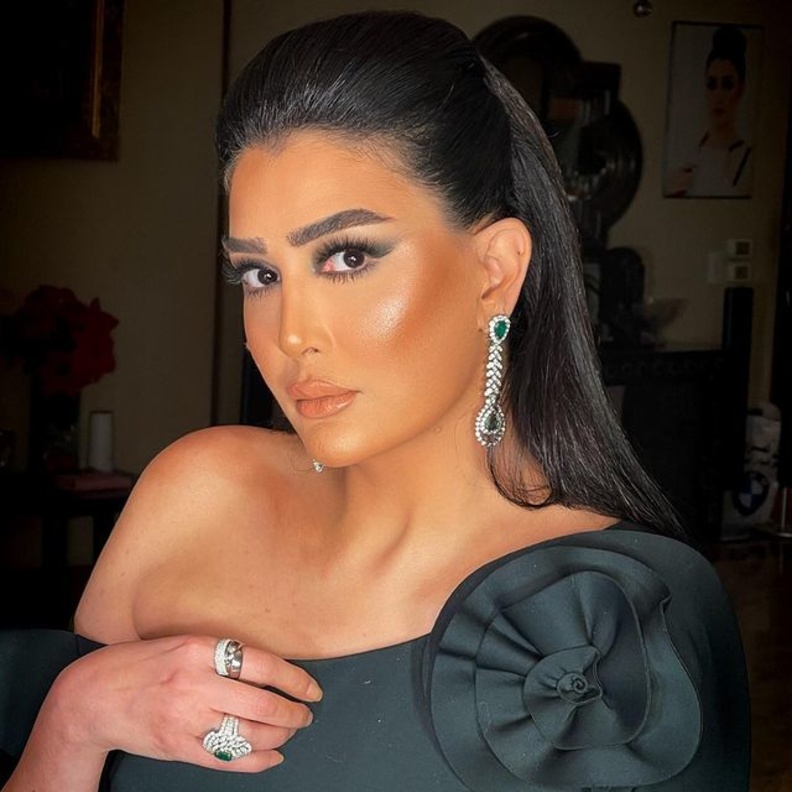 أبرز إطلالات غادة عبد الرازق الجمالية وعمليات التجميل التي أجرتها عام 2021