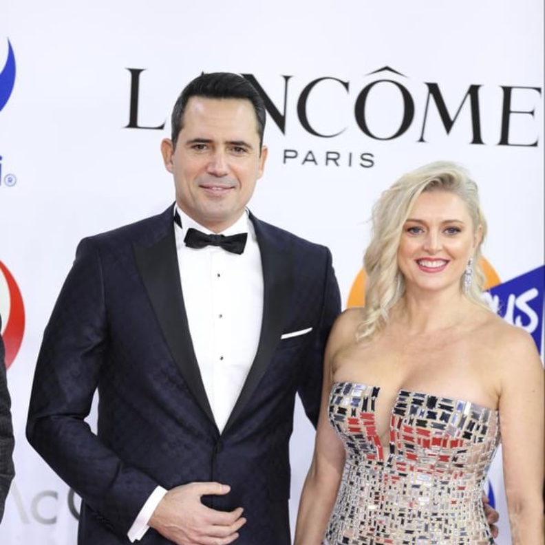 ظافر العابدين وزوجته