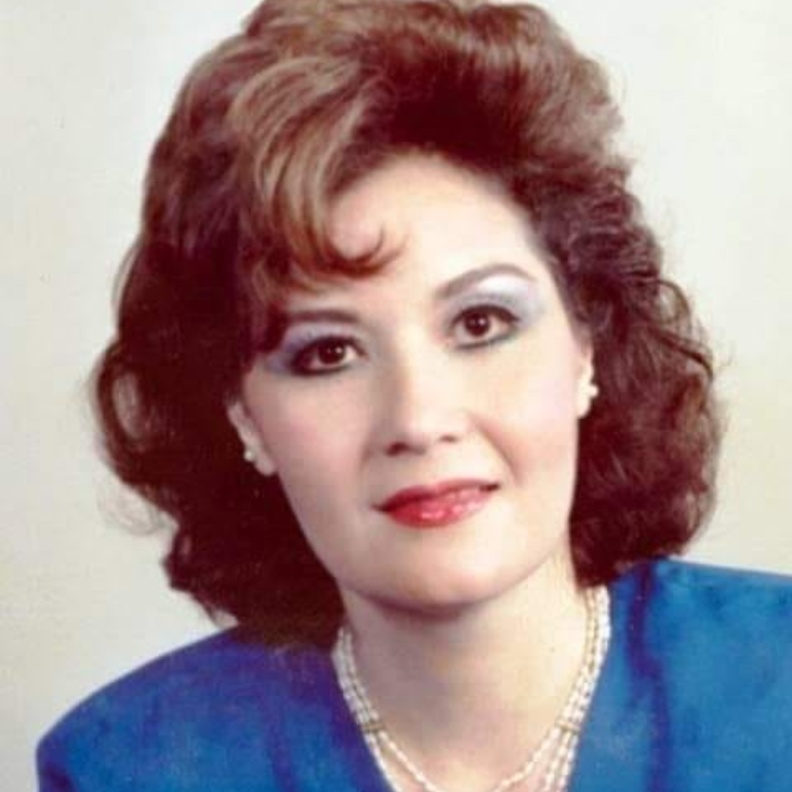 عزة الإتربي