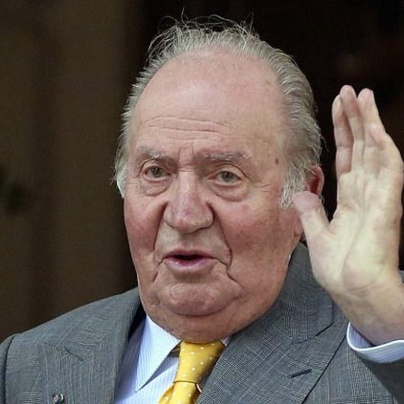 السويسريون يسقطون دعاوى الفساد ضد ملك إسبانيا السابق