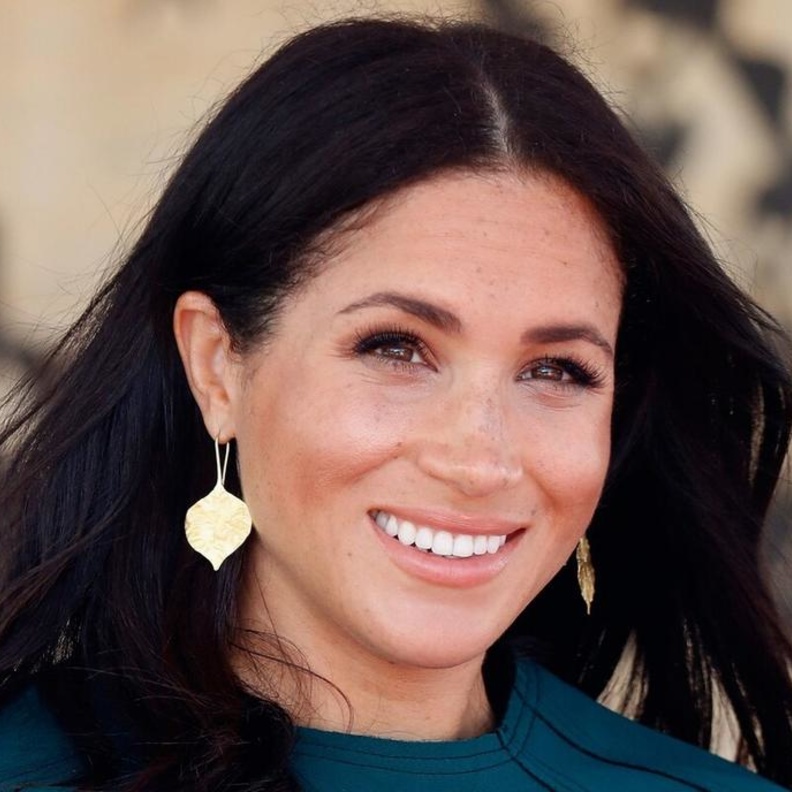 قصر باكنغهام يغلق التحقيق في ادعاءات تنمر ميغان ماركل على مساعدين ملكيين