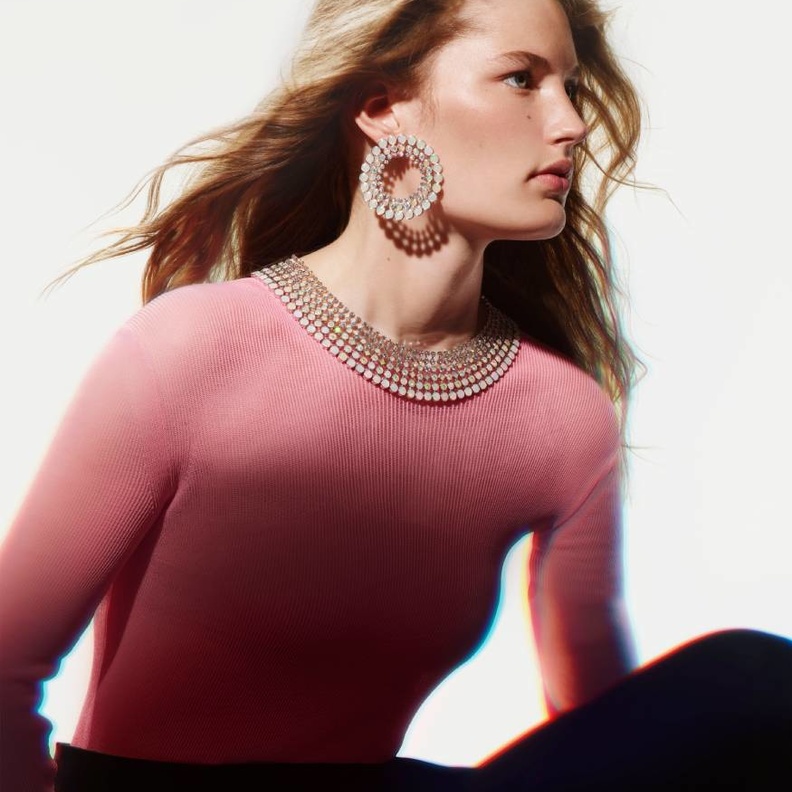 أروع المجوهرات المرصعة بأحجار الزينة