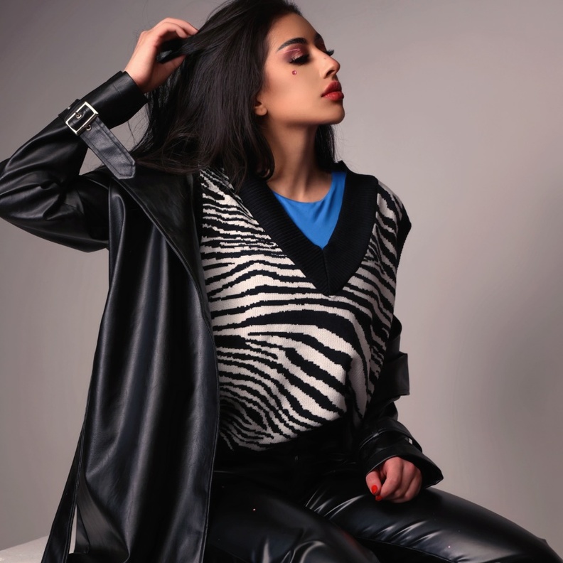 مجموعة "شي إن" تجدد التعاون مع فرح الهادي لاطلاق مجموعة خريف وشتاء 2021