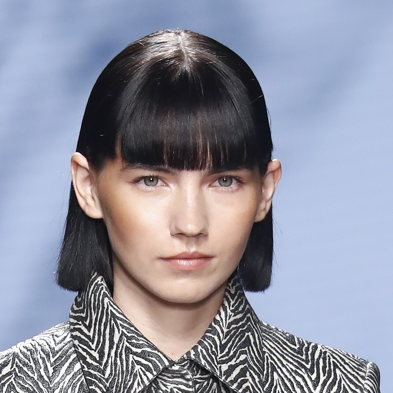 احدث قصات شعر كاريه تألقي بها في شتاء 2022