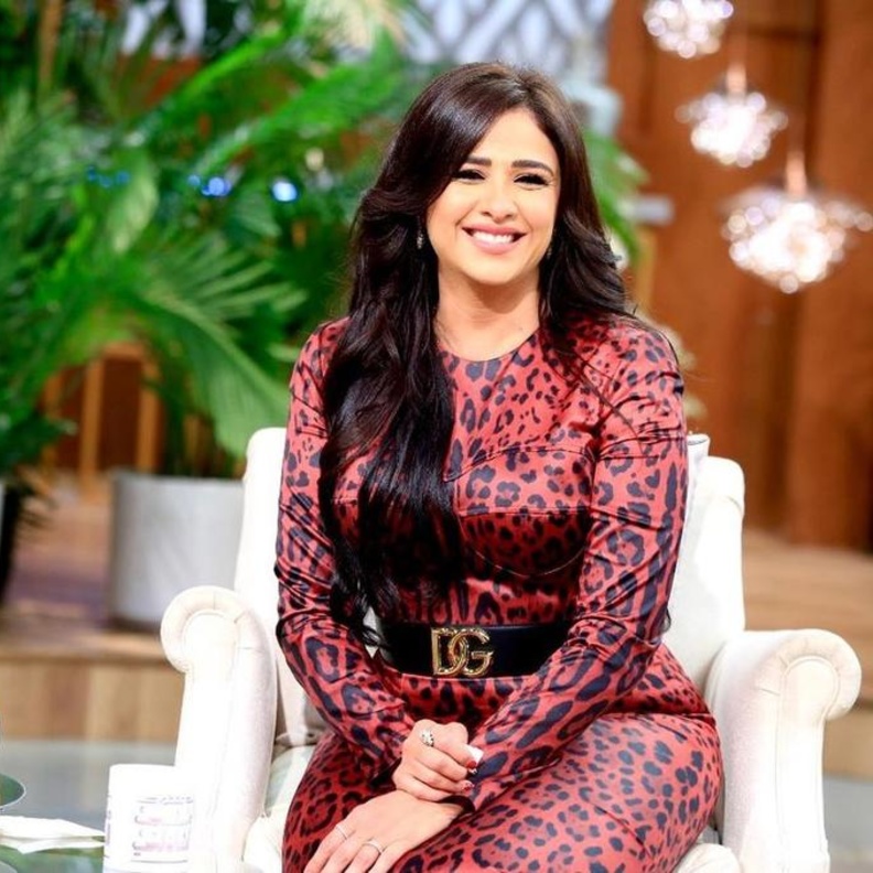 ياسمين عبد العزيز