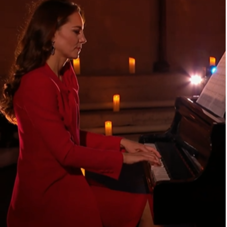  كيت ميدلتون تعزف على البيانو لأول مرة أمام الجمهور