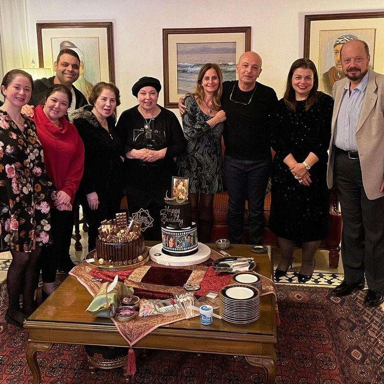 عيد ميلاد بوسي يجمع أسرتها وشقيقتها المعتزلة نورا بلقطة مميزة