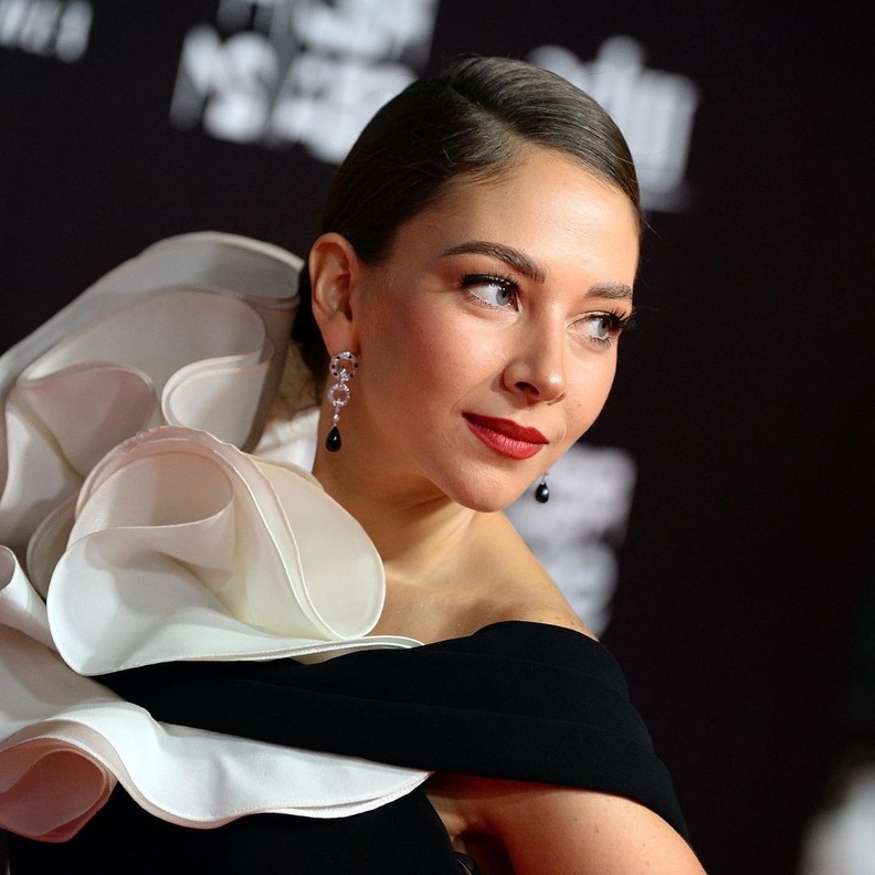 إطلالات النجمات الجمالية في اليوم الخامس لمهرجان البحر الأحمر السينمائي