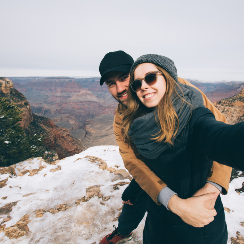 shutterstock_اكثرا من لحظات المرح ومارسا نشاطات مشتركة