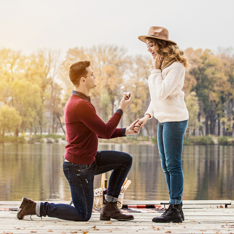فشل محاولة شاب للتقدم بطلب الزواج