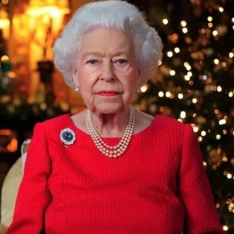 قصر باكنغهام ينشر صورة رسمية جديدة للملكة