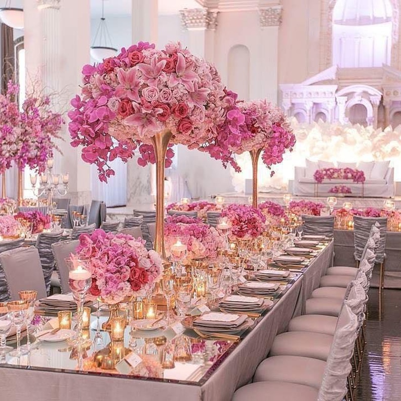 أفكار رائعة لديكور طاولات الزفاف لحفلات الزفاف الشتوية