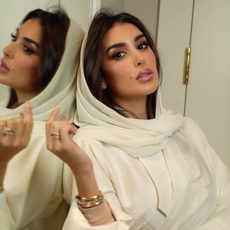 طريقة تطبيق مكياج سموكي ناعم من وحي أحدث إطلالة لـ ياسمين صبري