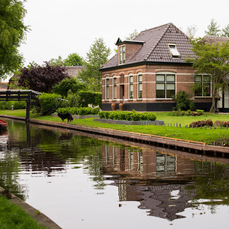 أجمل العطلات الرومانسية في جيثورن بواسطة R Boed