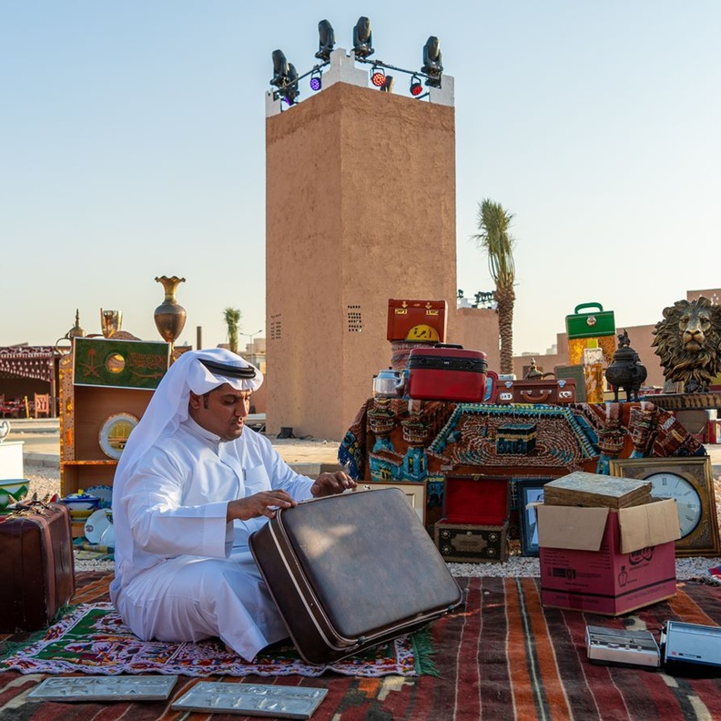 أجواء تراثية خالدة مع بسطة الحراج