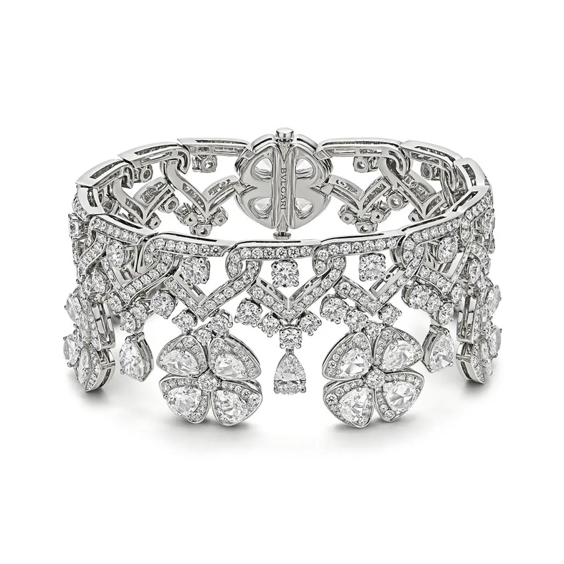 اسوارة من بولغري  Bvlgari