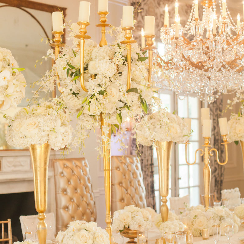 افكار ديكور زفاف براقة لحفل نهاية العام