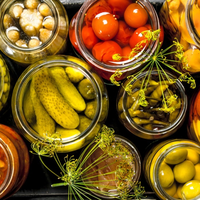 المخللات تزيد خطر الاصابة بسرطان المعدة