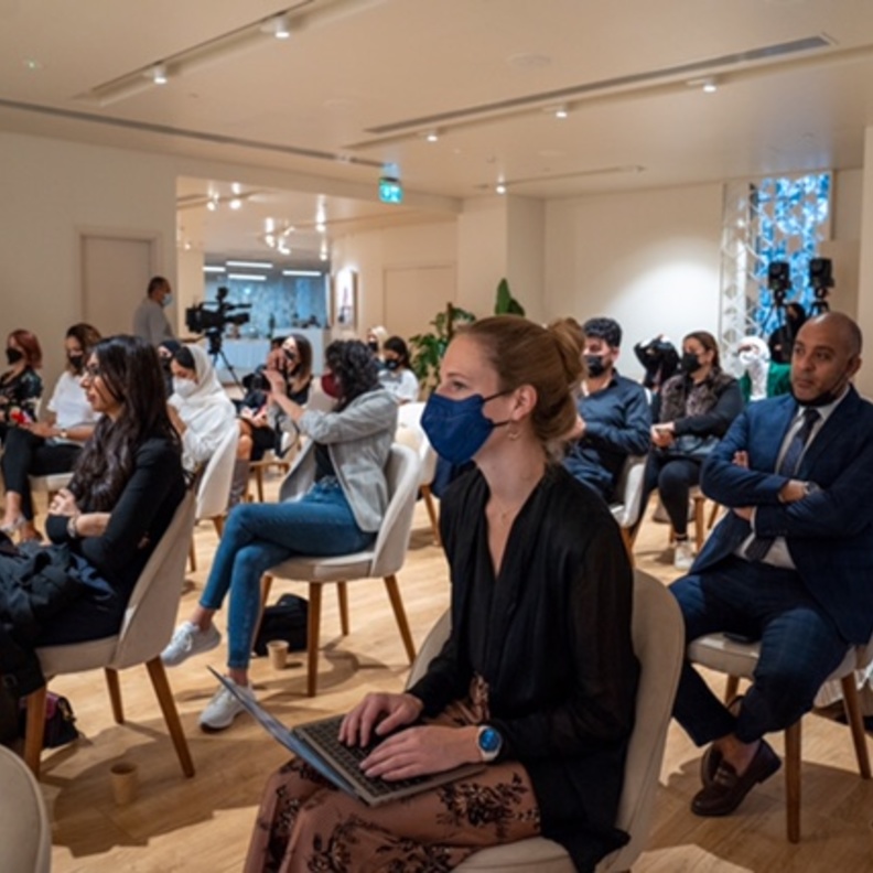  بادري تؤكد أهمية تعزيز المعارف والمهارات لرفع حجم مشاركة المرأة في مستقبل سوق العمل‎‎