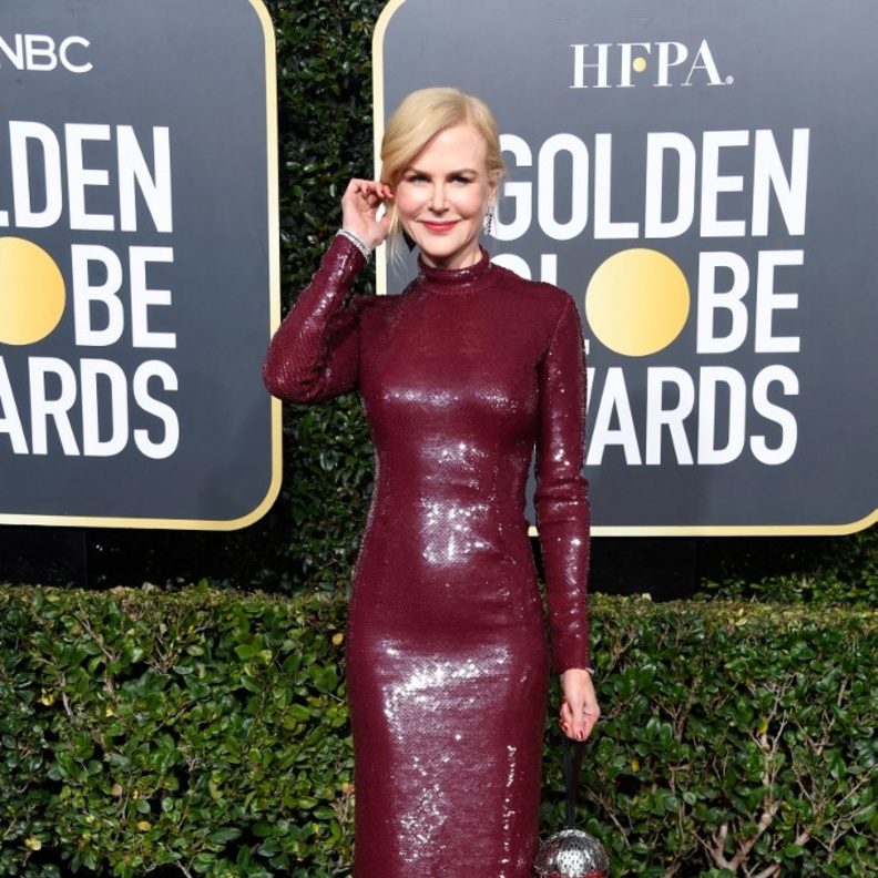 موديلات فساتين سهرة عصرية مستوحاة من نيكول كيدمان