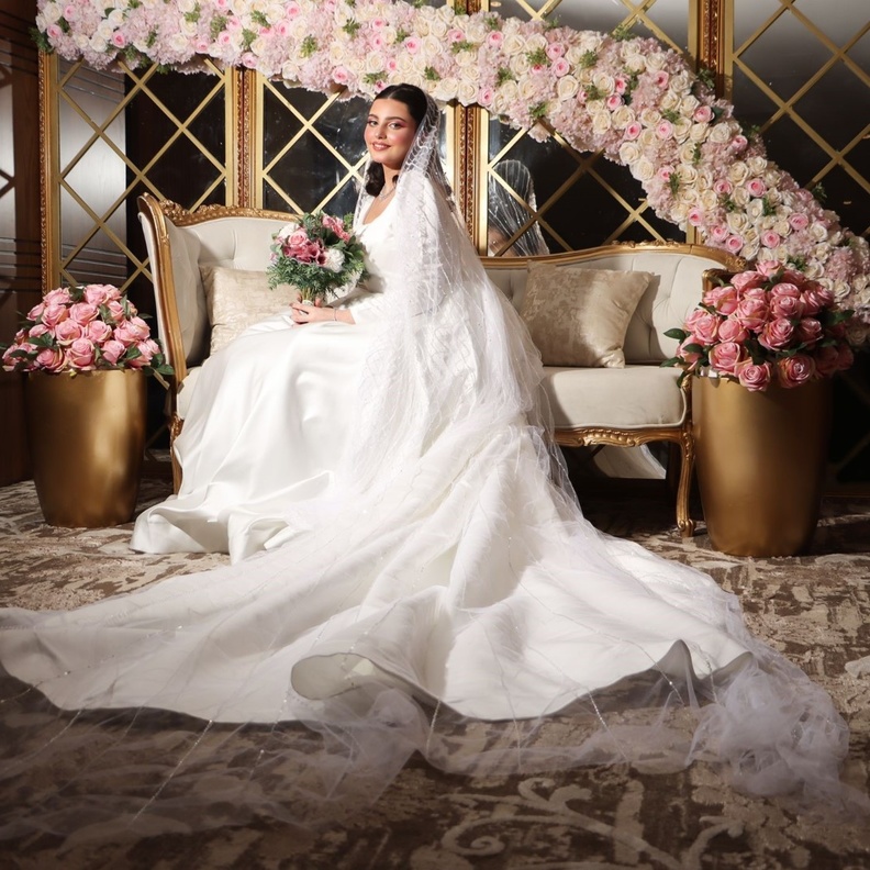 تصوير عروس بكاميرا المصوره السعودية مشاعل العويسي