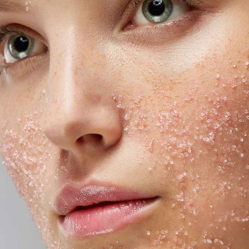 أسرار خفية لجمال بشرتك المختلطة تعرفي عليها