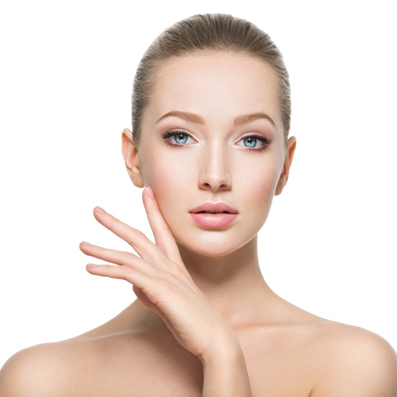  طرق إعادة نحت ملامح الوجه جراحياً وما هي أضراره